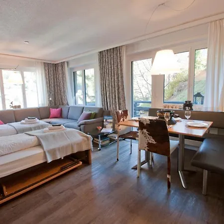 Haus Bodmen C, Edelweiss Apartamento *